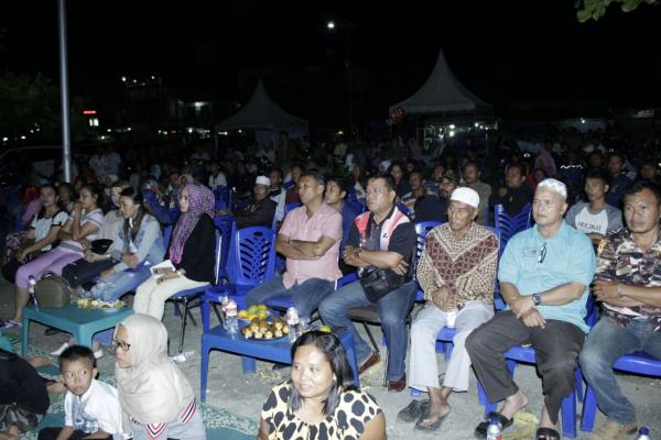 Ribuan Warga Nobar Film G 30S/PKI di Halaman MPC PP Rohil Bersama Koramil 03 Bagan Sinembah
