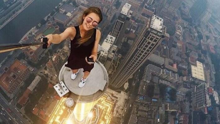 259 Orang Meninggal Gara-gara Selfie, Kok Bisa? 