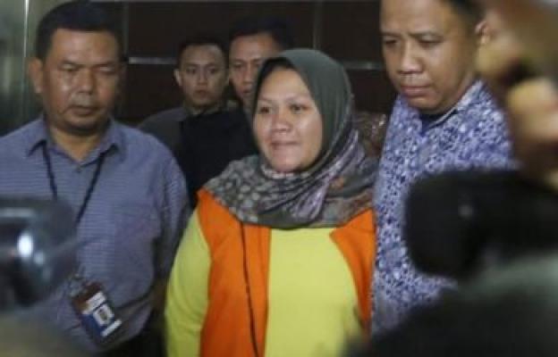Akhirnya Bupati Bekasi Neneng sembuh dari penyakit bisu dan tuli 
