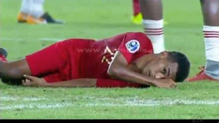 Kesal dengan Aksi Diving Todd Rivaldo Ferre, Netizen UEA Kirim Ayat Kursi