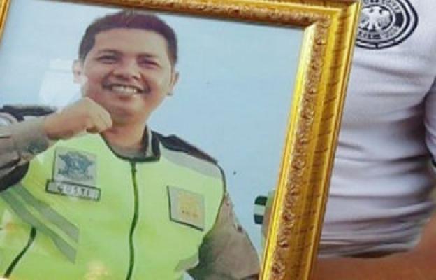 Memilukan! Polisi Calon Pengantin Sibuk Selamatkan Korban Gempa sebelum Meninggal Digulung Tsunami