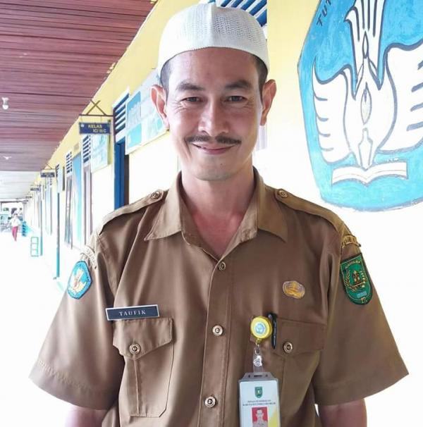 Oknum Guru PNS Usir Wartawan, Ini Tanggapan Kepala Sekolah  