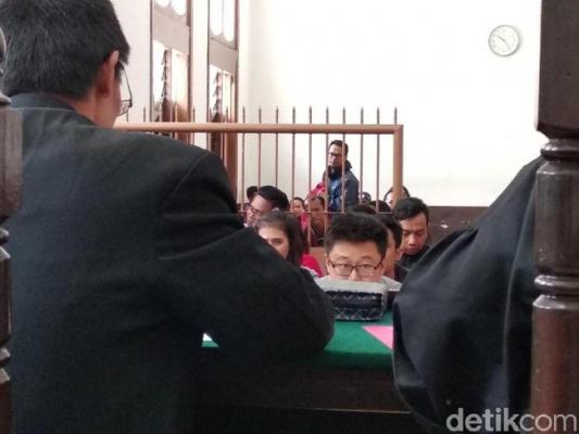 Terciduk Ngamar dengan PSK di Bandung, WN China Didenda Rp 250 ribu