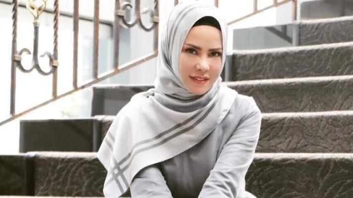 Vicky Prasetyo Ingin Cabut Gugatan Cerai, Angel Lelga Bantah Lagi Hamil