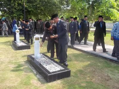 Ketua DPRD, Harap Guru Terapkan jiwa nasionalisme ke Siswa