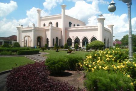 Istana Siak, Bukti Eksisnya Kesultanan Riau