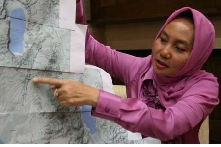 Dwikorita Karnawati Rektor Perempuan  UGM Pertama