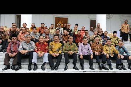  Presiden Jokowi Klarifikasi Larang Menteri Hadiri Pertemuan DPR