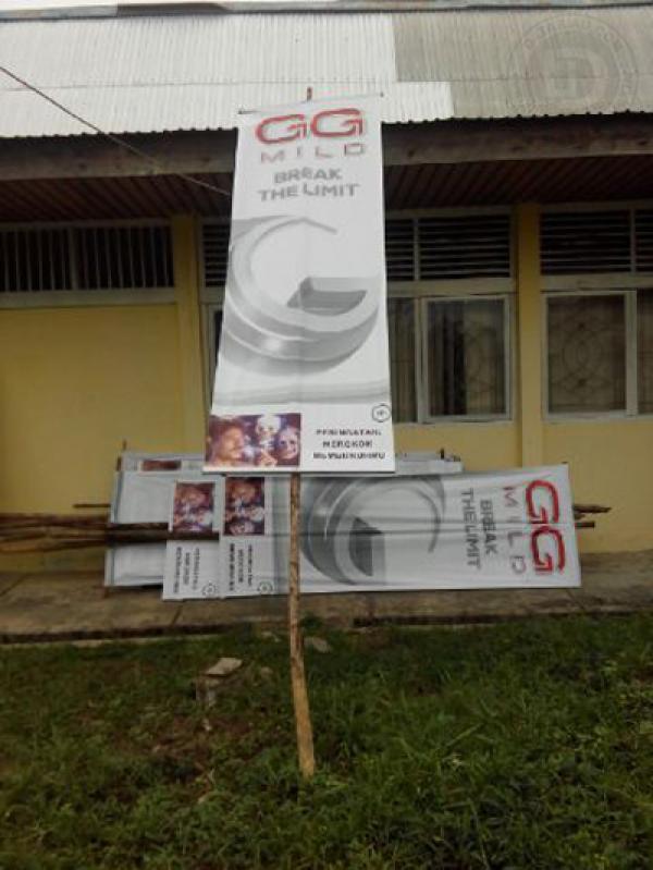 90% Sekolah Di Mataram Dikepung Iklan Rokok