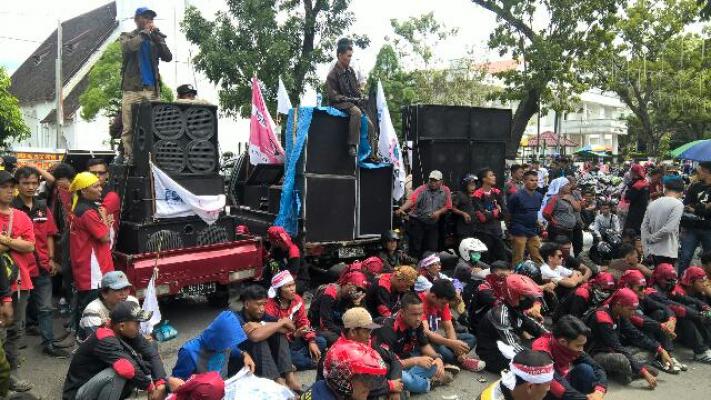 Buruh Bersatu Tak Bisa di Kalahkan