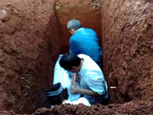 Cara Lengkap Menyelenggarakan Jenazah Sesuai Sunnah