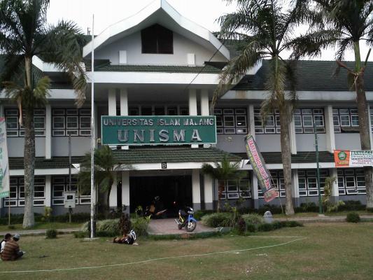Fatwa Rektor Unisma: Mahasiswa Haram Masuk Mall Dinoyo City