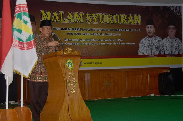 HUT PGRI Dan Hari Guru, Bupati Hadiri Malam Syukuran Bersama