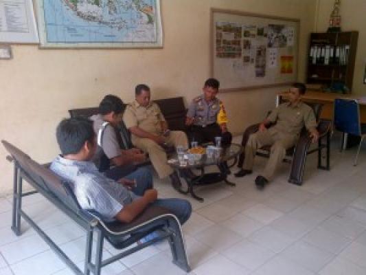Kapolsek Pujud, Melakukan Kegiatan Sambang Di Kelurahan Pujud Selatan