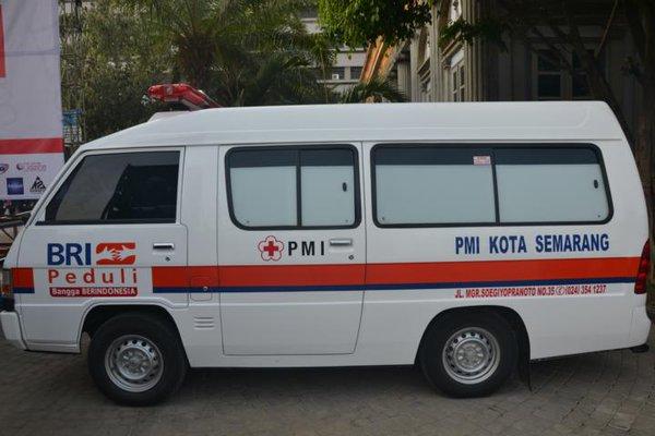 PMI Gratiskan Layanan Ambulan untuk Warga