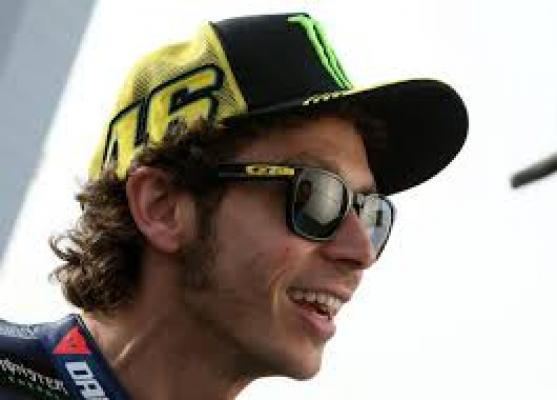 Pernyataan Pedas Valentino Rossi ditanggapi Diektur Honda
