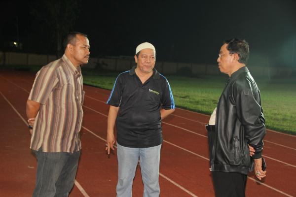 Persiapan Bupati Cup, Wardan Tinjau Kelengkapan Stadion Beringin
