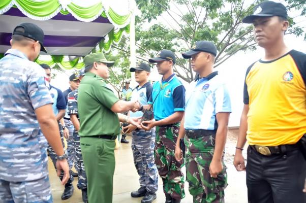 Pj Wako Tanam Bibit Pohon Mangrove Di Sungai Sembilan