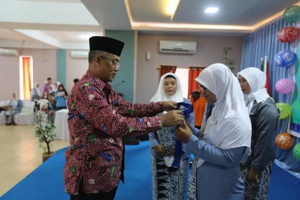 Pj. Bupati Minta Bidan Kedepankan Kemanusiaan
