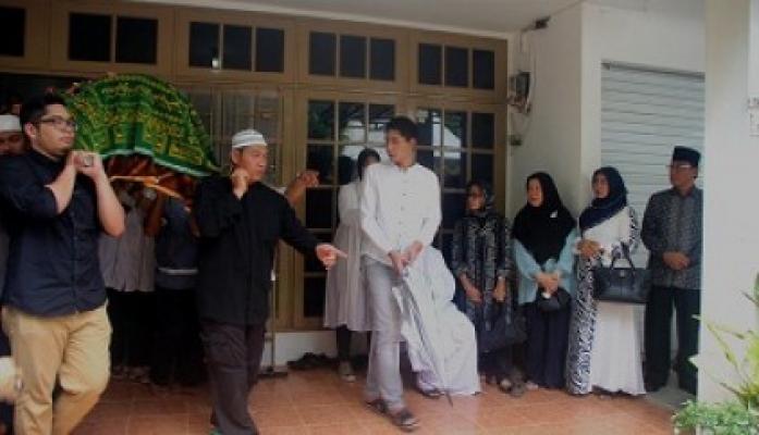 Bupati Inhil HM Wardan Melayat ke Rumah Alm Usman Draman 
