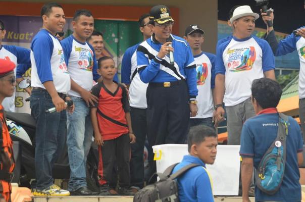 Bupati Inhil Ikuti Jalan Santai