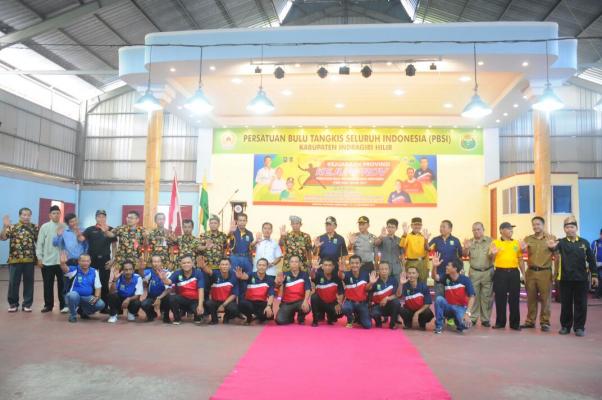 Bupati Hadiri dan Buka Kejurprov PBSI Riau 2017