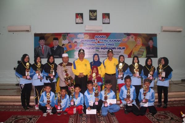 Bupati Inhil Tutup Pelaksanaan Jambore / Temu Ramah Anak PMKS Se - Inhil Tahun 2017