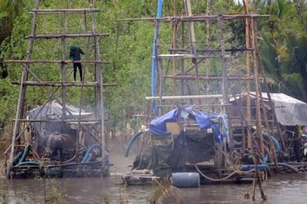 Ditpolair Polda Babel Ringkus Pelaku Penambang Ilegal 