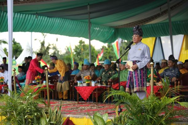 MTQ Ke - 47 Inhil, Bupati Lepas Peserta Pawai Ta aruf Dan Buka Kegiatan Bazar