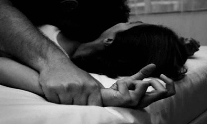 Melahirkan, Wanita Ini Mengaku Diperkosa Kakak Laki-lakinya 