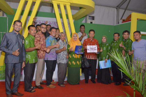  Pemkab Kampar raih Juara I Riau Expo 2018