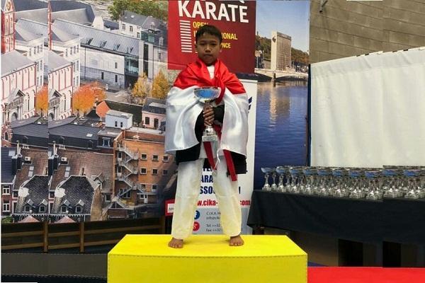 Anak Penjual Martabak  Meraih Dua Medali Emas di Ajang 3rd Edition of International Karate Open De La Province De Liege di Belgia