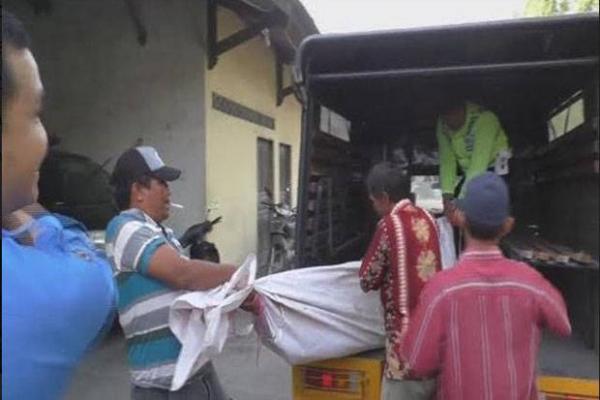 Anak Tega Pukuli Ayah Kandung Pakai Balok hingga Tewas