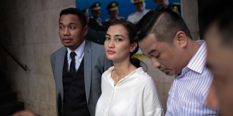 Atiqah sebut ibunya Ratna Sarumpeat masih sulit makan dan depresi