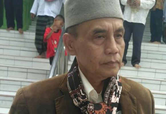 Brigjen Polisi (Purn) Anton Tabah Digdoyo:Rezim Presiden Joko Widodo tampak phobia dengan bendera bertuliskan kalimat tauhid