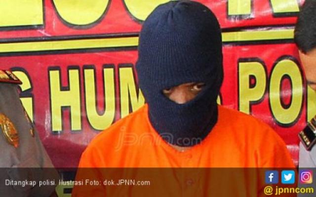 Dini Hari Terdengar Suara Mencurigakan, Diintip, Ternyata!