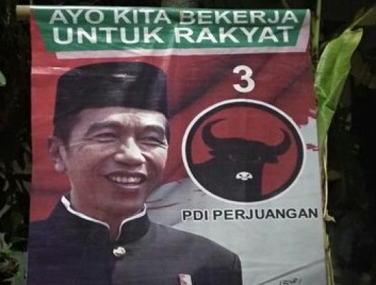 Eva Sundari:pemasangan poster PDIP dan Jokowi menduga ada upaya yang terstruktur, sistematis, dan masif 