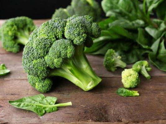 Ini Buah dan Sayur yang Bikin Kamu Awet Muda 
