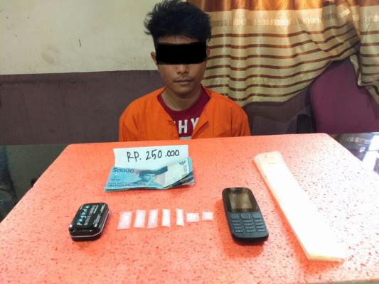 Ringkus IS di H Sadri, Tembilahan Polisi Temukan 7 Paket Sabu