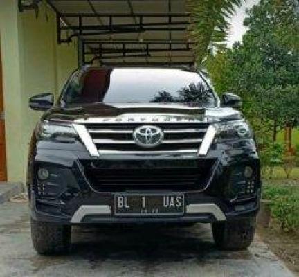 Seorang Pengusaha di Aceh Siapkan Fortuner BL 1 UAS untuk Jemput Ustaz Abdul Somad