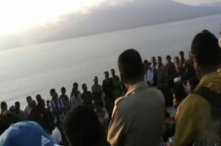 Terobosan Bupati Lembata, Gelar Rapat di Alam Terbuka