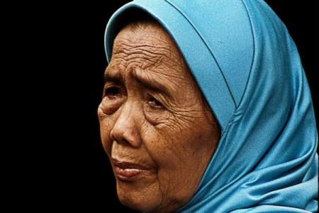 Hanya Memberi Tak Harap Kembali