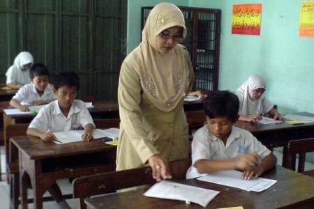 Mulai  Januari 2015 Lowongan CPNS Hanya Untuk Posisi Ini
