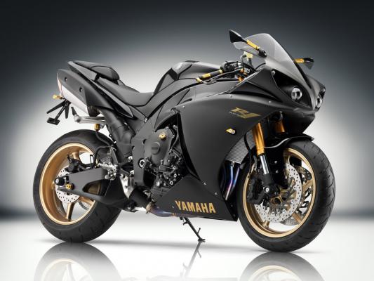Alasan Yamaha Menarik R1 dan R1 M dari peredaran