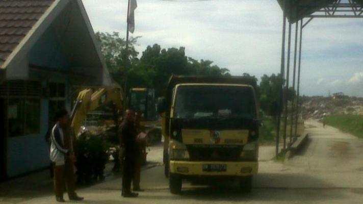 DKP Targetkan Pekanbaru Bebas Dari Sampah