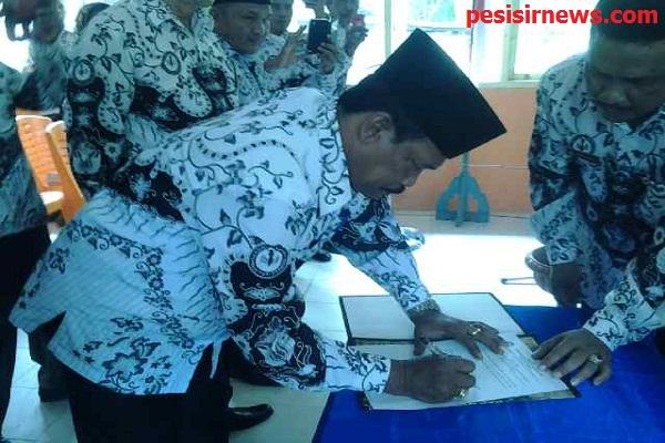 PGRI Rupat Gelar Konferensi ke-2, Jamal AD S Pd Terpilih Sebagai Ketua