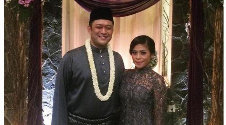 Setelah 8 tahun menjanda, Kikan akhirnya menikah dengan Manajernya