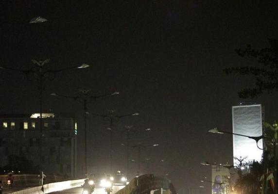 Setiap Bulan Warga Pekanbaru Bayar Biaya Lampu Jalan, Tapi Pemko Tidak Bayarkan ke PLN, Kemana Uangnya?