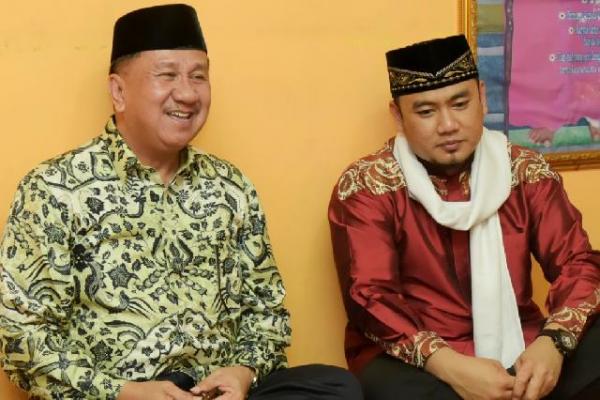 Wabup Rosman Hadiri Maulid Nabi Di Desa Air Bagi