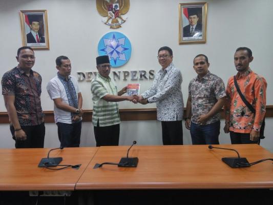 Diskominfo Inhil Kunjungi Dewan Pers